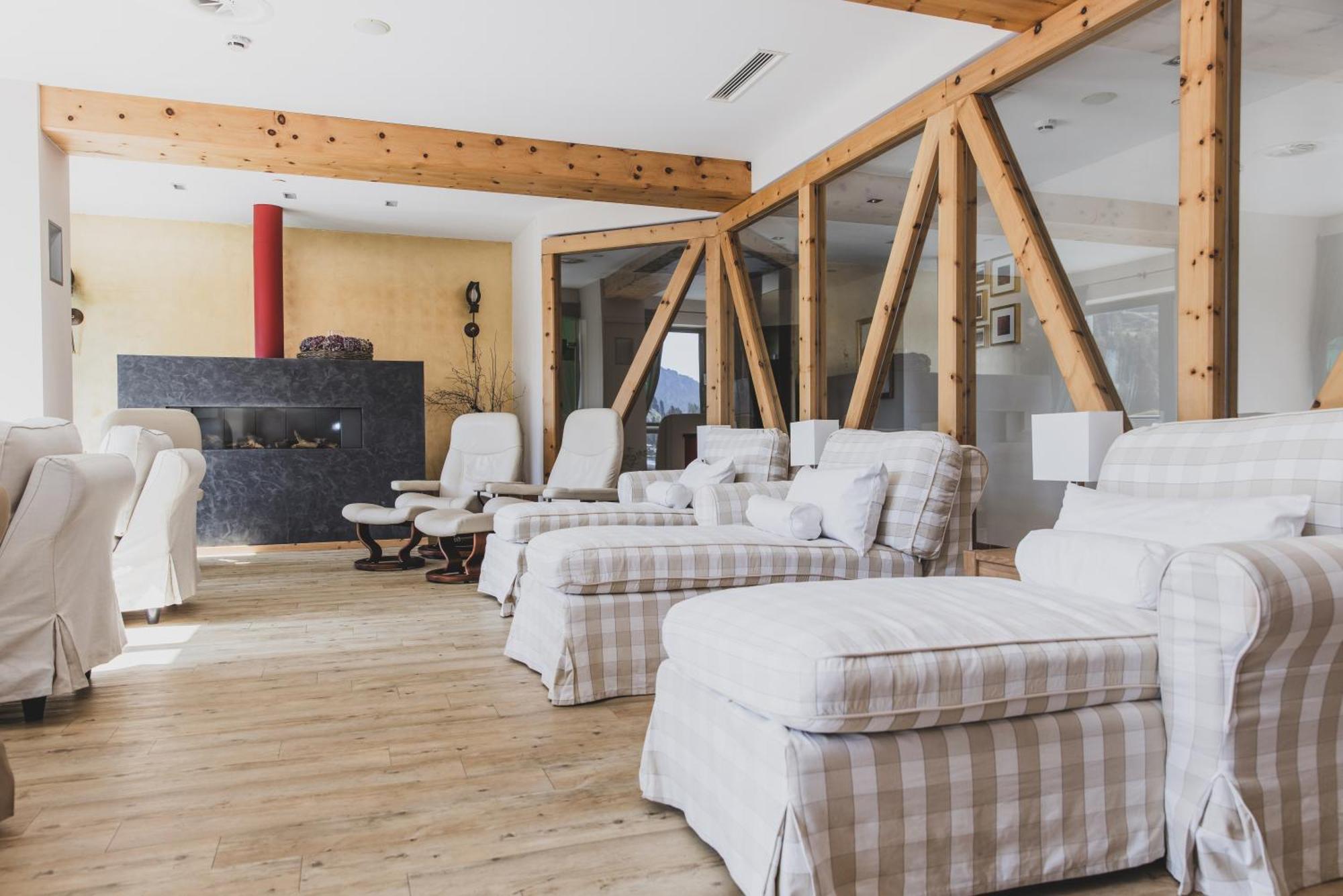 Seehotel Jaegerwirt Turracher Hohe Exterior foto